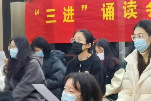 53f83accf0cc597b8e36414d5b5b621