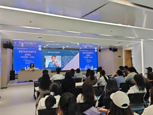 85a3455b33263d26580e01b5f70c000